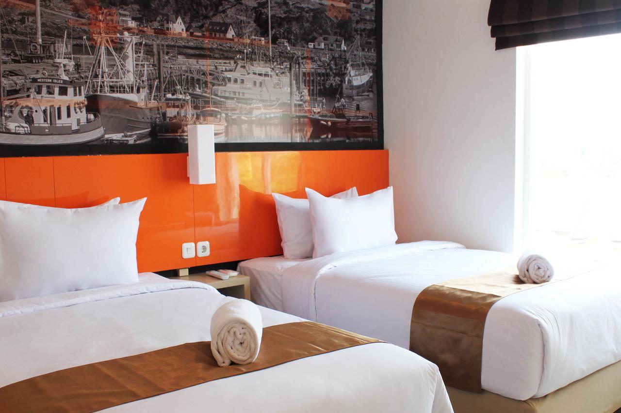 Bliss Soetta Hotel Semarang Kültér fotó