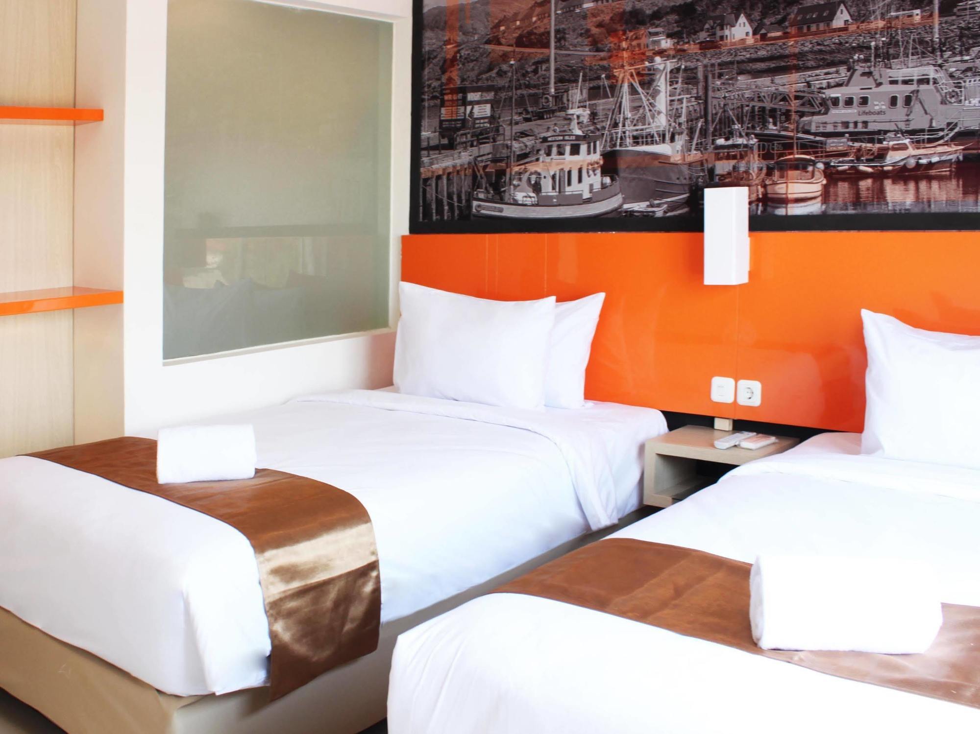 Bliss Soetta Hotel Semarang Kültér fotó